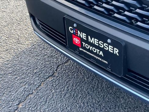 Certified 2023 Toyota Corolla Cross LE FWD image 31
