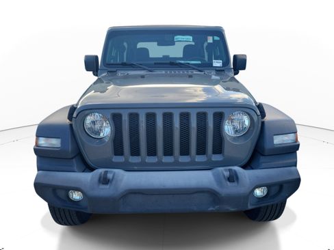 Used 2020 Jeep Wrangler Sport AWD/4WD image 2