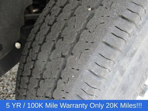 Used 2024 Chevrolet Express 2500 w/ Driver Convenience Package RWD image 23