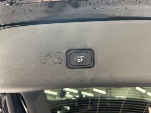New 2026 Lincoln Nautilus Reserve AWD/4WD image 34