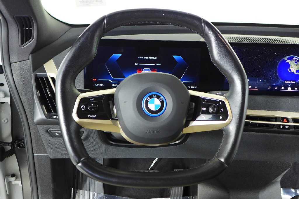 Certified 2024 BMW iX xDrive50 w/ Premium Package AWD/4WD image 26