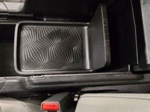 Used 2018 Honda CR-V EX-L image 28