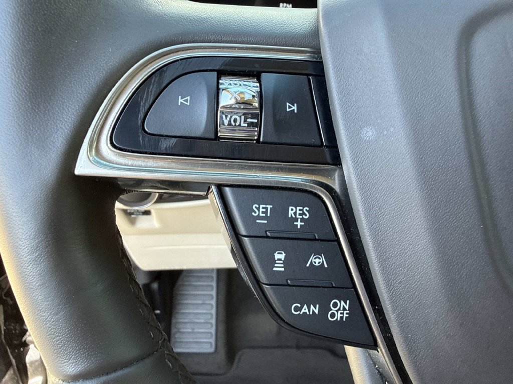 Used 2019 Lincoln Nautilus Reserve FWD image 30