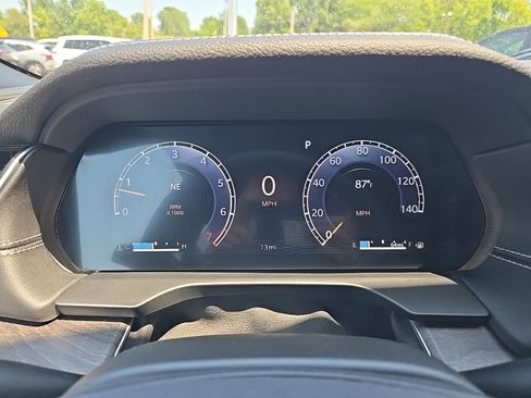 Used 2025 Jeep Grand Cherokee L Limited w/ Luxury Tech Group II image 51