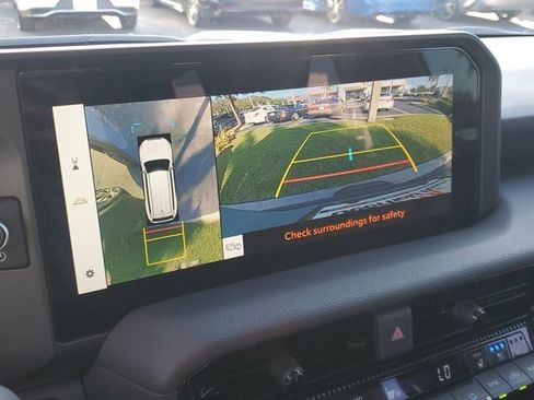 Certified 2024 Toyota Land Cruiser image 23