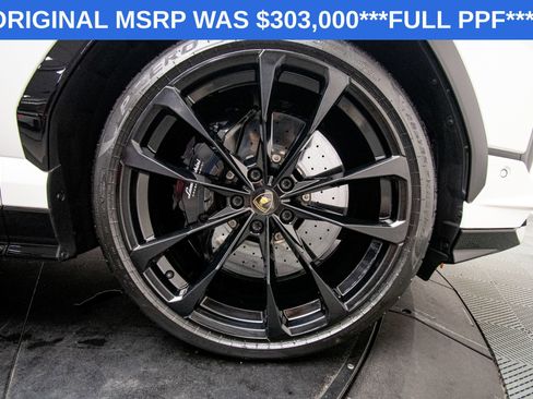 Used 2024 Lamborghini Urus S AWD/4WD image 43