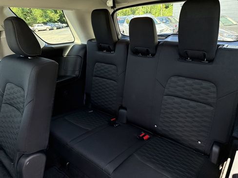 Used 2024 Nissan Pathfinder S w/ Cargo Package image 26