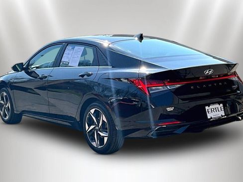 Used 2023 Hyundai Elantra Limited w/ Cargo Package image 4
