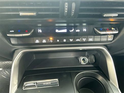 New 2026 MAZDA CX-90 3.3 Turbo w/ Select Package image 18