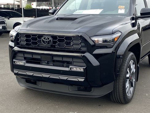 New 2026 Toyota 4Runner TRD Sport Premium AWD/4WD image 7