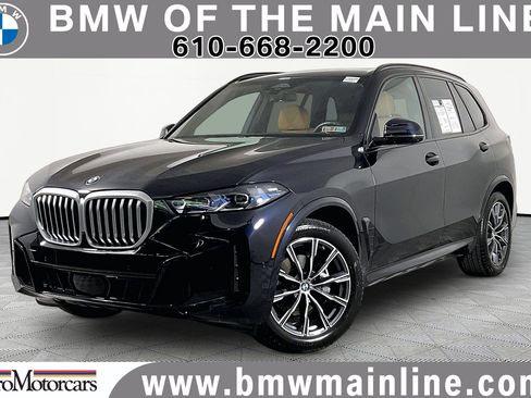 Certified 2024 BMW X5 xDrive40i w/ M Sport Package AWD/4WD image 1