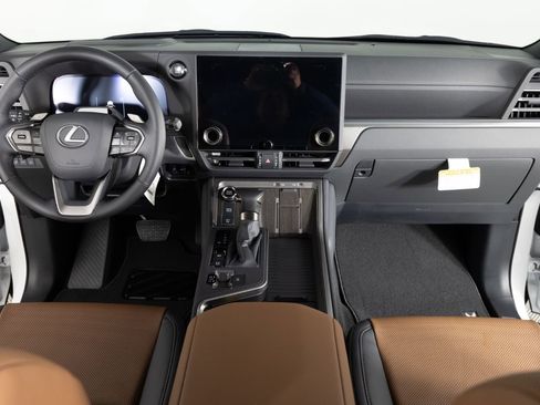 Used 2026 Lexus GX 550 image 31