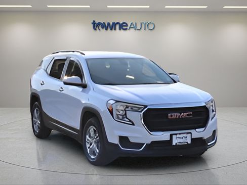 Used 2023 GMC Terrain SLE w/ Driver Convenience Package AWD/4WD image 6