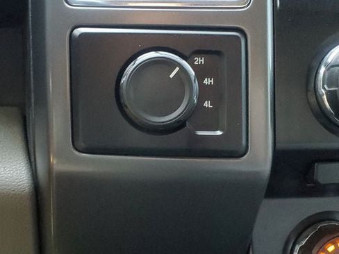 Used 2016 Ford F150 XLT w/ XTR Package AWD/4WD image 18