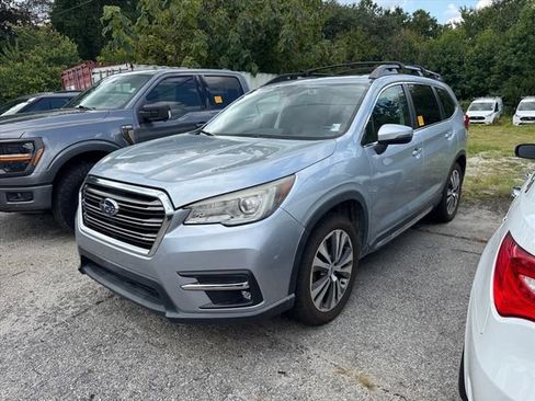 Used 2019 Subaru Ascent Limited w/ Popular Package #3 AWD/4WD image 4