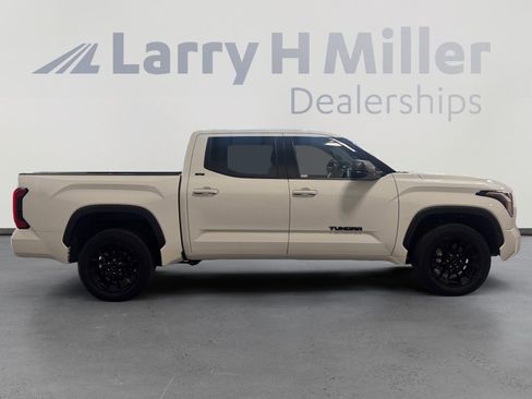 Used 2023 Toyota Tundra SR5 w/ SR5 Premium Package RWD image 6