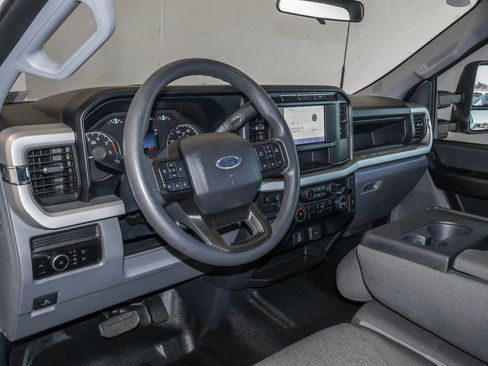 Certified 2024 Ford F250 XL w/ XL Chrome Package AWD/4WD image 21