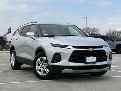 Certified 2021 Chevrolet Blazer LT image 2