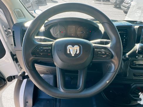 Used 2023 RAM ProMaster 2500 image 16