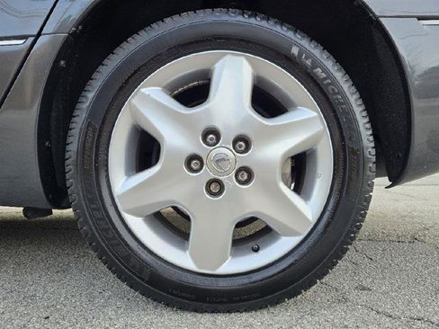 Used 2004 Lexus LS 430 image 17