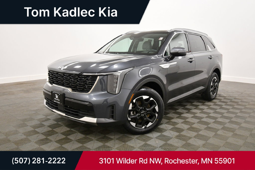 Certified 2024 Kia Sorento S w/ Panoramic Sunroof Package AWD/4WD image 1