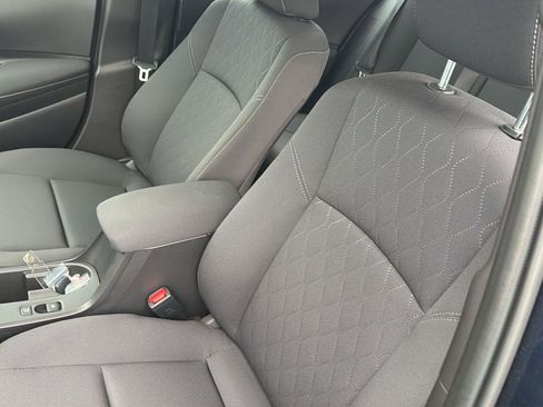 Certified 2025 Toyota Corolla LE w/ Convenience Package FWD image 27