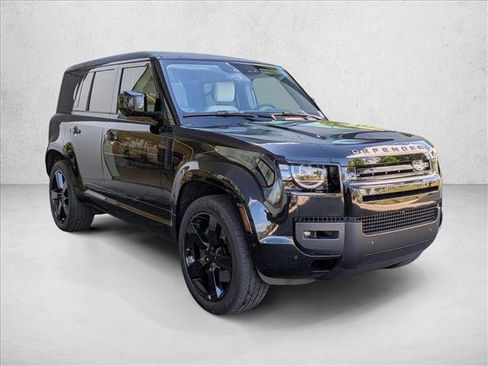 New 2026 Land Rover Defender 110 X-Dynamic SE image 6