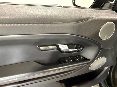 Used 2017 Land Rover Range Rover Evoque HSE Dynamic image 30