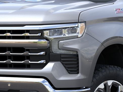 New 2026 Chevrolet Silverado 1500 LTZ w/ LTZ Premium Package AWD/4WD image 10