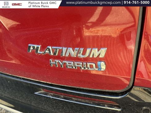 Used 2022 Toyota Sienna Platinum image 13