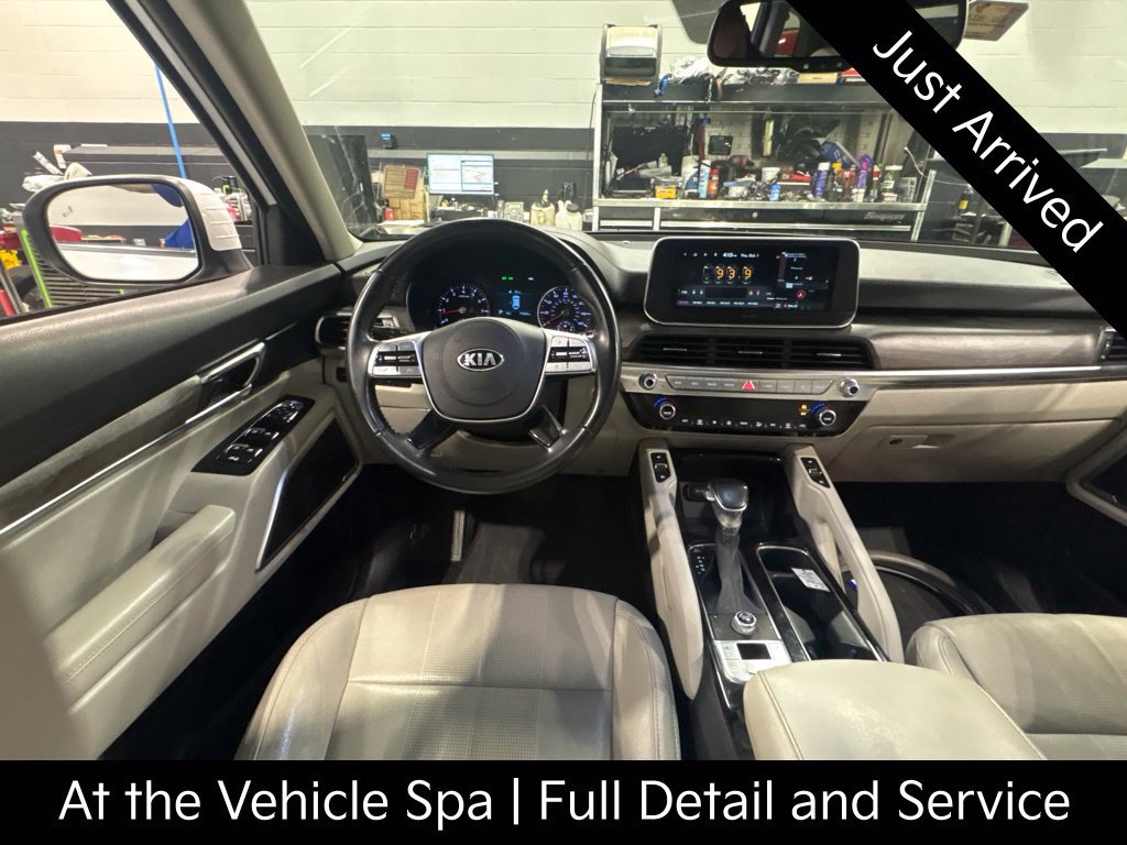 Used 2020 Kia Telluride EX FWD image 5