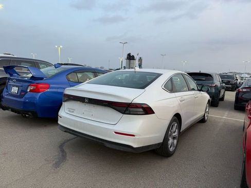 Used 2025 Honda Accord LX image 2
