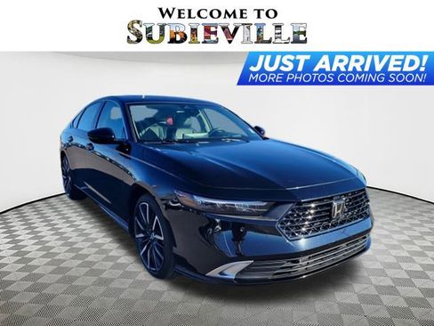 Used 2024 Honda Accord Touring image 1