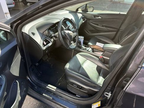 Used 2017 Chevrolet Cruze Premier FWD image 7