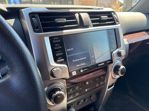 Used 2020 Toyota 4Runner Limited image 7