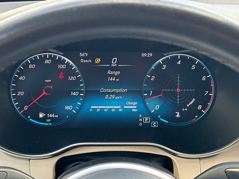 Used 2022 Mercedes-Benz GLC 300 GLC 300 image 25