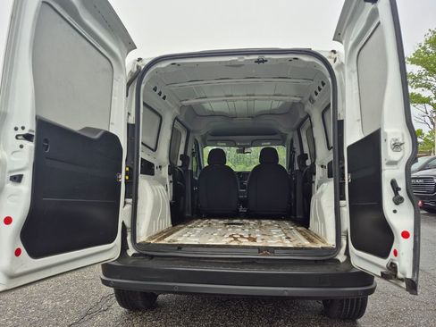 Used 2019 RAM ProMaster City Tradesman FWD image 10
