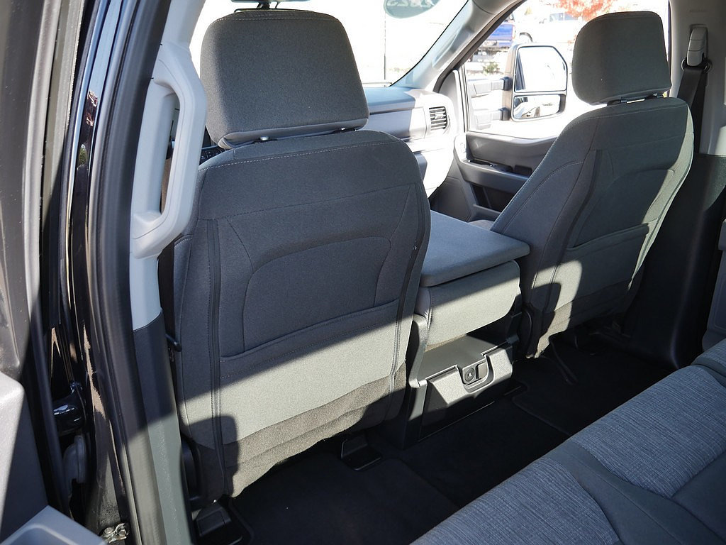 Used 2023 Ford F350 XLT AWD/4WD image 16