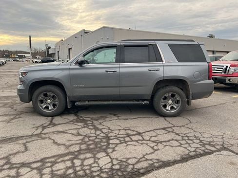 Used 2019 Chevrolet Tahoe LT w/ Off-Road Package image 3