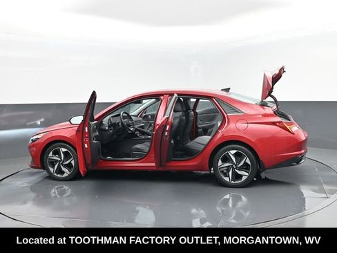 Used 2023 Hyundai Elantra Limited FWD image 32