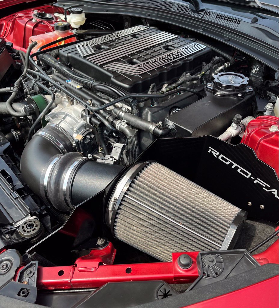 Used 2020 Chevrolet Camaro ZL1 RWD image 12