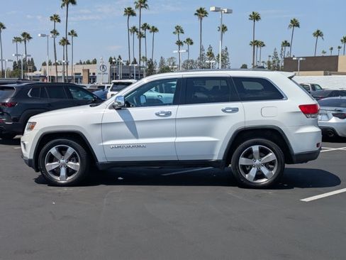 Used 2014 Jeep Grand Cherokee Limited w/ Trailer Tow Group IV AWD/4WD image 9