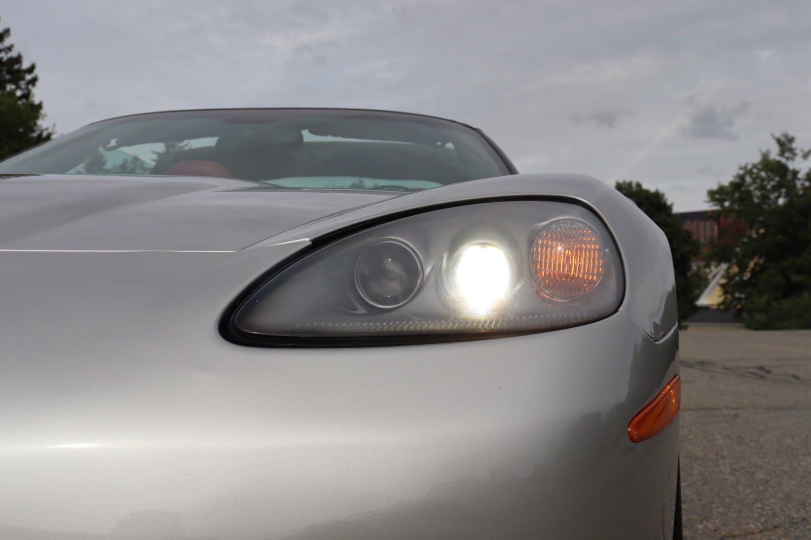 Used 2005 Chevrolet Corvette Coupe w/ Performance Handling Package RWD image 26