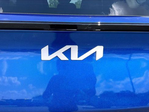 Used 2025 Kia Sportage EX FWD image 26