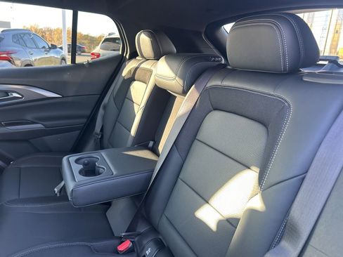 New 2026 Chevrolet Equinox EV LT w/ LPO, Blackout Package FWD image 39