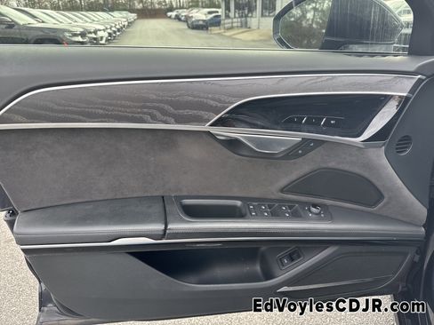 Used 2019 Audi A8 L 3.0T image 13