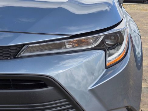 Used 2024 Toyota Corolla LE FWD image 30