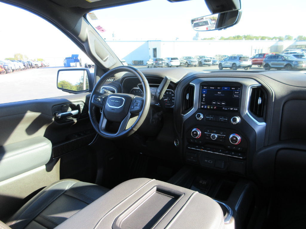 Certified 2022 GMC Sierra 1500 Denali w/ Denali Reserve Package AWD/4WD image 27