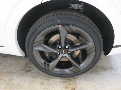 New 2026 Genesis GV70 3.5T Sport Prestige w/ G1 Accessory Package image 8