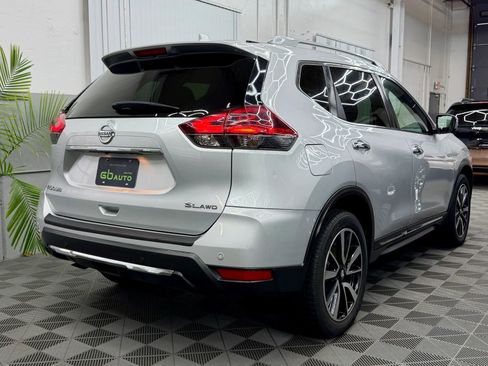 Used 2019 Nissan Rogue SL image 4